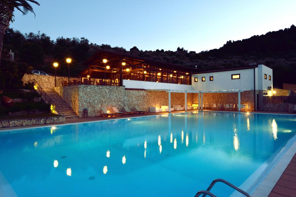 Agriturismo Torre Dei Preti Peschici Eksteriør billede